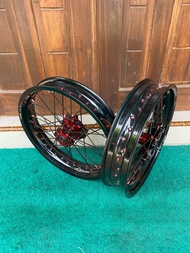 Wheelset Supermoto CRF Velg Rossi Ring 17 Ukur 250/300 dan 300/350