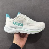 HOKA Clifton 8 白色運動鞋