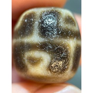 Tibetan Dzi short fat size 6 lotus eyes 1.6*1.4cm feng shui stone