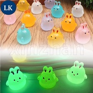 LK 1/2/3 Pcs Mini Cute Luminous Bunny Car Ornaments / Creative Cartoon Resin Car Pendant / Automotiv