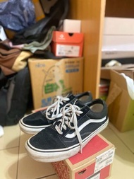 Vans oldskool 基本款