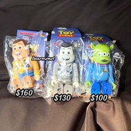 全新未開袋 Bearbrick 100% Toy Story Woody Buzz Alien 胡迪 三眼仔 巴斯光年 反斗奇兵 黑白 動畫 盲盒 Be@rbrick Medicom Toy Disn