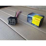 Bosch Relay and Relay Socket Combo