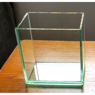 Aquarium for fish beta (self Silicone)
