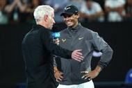 最新最快的網球服飾揪團代購 Nadal 2019 第一季 澳網 御用外套