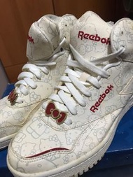 Reebok x Hello Kitty 波鞋