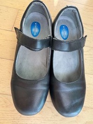 返學皮鞋king health