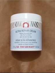 First Aid  Beauty 強效保濕皇牌燕麥面霜