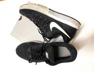健身運動-Nike 二手-經典黑跑鞋