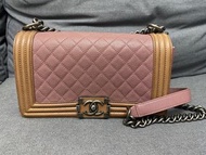 Chanel Boy 25