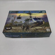 Kitty Hawk 80154 1/48 UH-1D "Huey" Assemble Model Kit