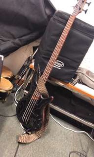 Ibanez bass SR670