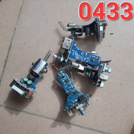 Bluetooth charger and broadcasted via fm radio for 12v -24v cars