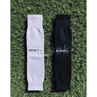 Leg sleeve sock connection