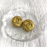【 日本直送 名牌中古包 】CHANEL 香奈兒 耳環 金色 經典雙C logo vintage 古董 復古 uuxf7n