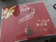 Lindt Lindor 牛奶巧克力禮盒