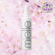 Mielle Secret Cover Marry Me 250 ml สเปรย์อาหารผมสำหรับผมแห้งเสีย