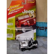 Johnny Lightning Classic Gold Collection Jeep CJ-5 Renegade Limited Edition