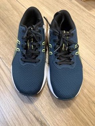 全新ASICS男童波鞋