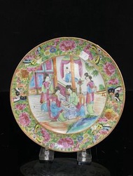 尋覓康熙素三彩花觚！黃綠紫三色地墨龍紋，帶『大清康熙年製』六字款重金待沽！ 重金收購豇豆紅柳葉瓶！『八大碼』文房用具，火石紅底足明顯者即日可付現金！