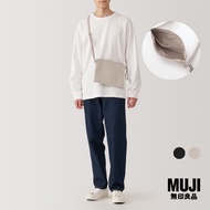 มูจิ กระเป๋าสะพายข้างผ้ากันละอองน้ำ ซาโคช - MUJI 2-Way Sacoche รุ่น EFC39A5S