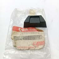 SUZUKI DR125 DR250 TS185ER TAILIGHT MOUNT CUSHION 31517-38210 ORIGINAL JAPAN ORIGINAL SUZUKI SGP