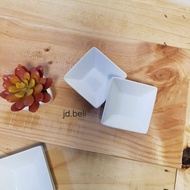 Sauce dish/ Chili Sauce box Ceramic Sauce container / chili Sauce container Chili Sauce container / 