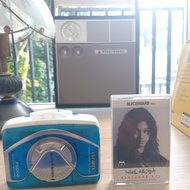 kaset Nike Ardilla Nyalakan Api