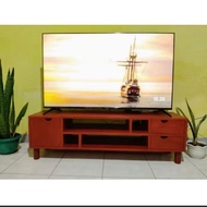 Meja TV Minimalis Kayu Mahoni