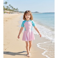 (Free swimming cap included) Girls' short-sleeved discreet one-piece swimsuit with pastel color patt