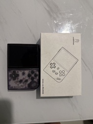 Anbernic RG35XX 手提遊戲機