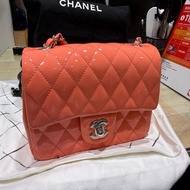 CHANEL MINI CF 20cm