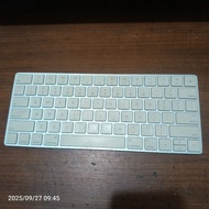 Original Imac Gen 2 Keyboard from Imac