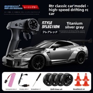 1: 20 RC Remote Control Car GTR R34 Sports Racing Model 4WD Drift Racing Car Children's Drift Toy Ca