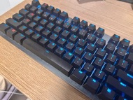 羅技G512 機械式遊戲鍵盤