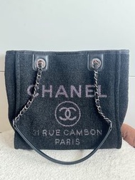 Chanel 黑色沙灘包