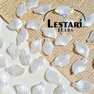 (35 gr) Pearl Leaf Beads | Broken White Acrylic Leaf Beads