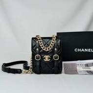 CHANEL 黑金迷你復古小郵差包