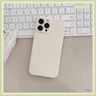 Smooth cream-colored flexible case for Samsung phones of all models M15/A21/A13/M53/A31/A10/A23/M20/