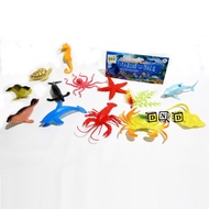 Children's Toys - Marine World Sea Animal Figures Contents of 13 HY-602
