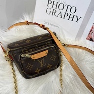 LV Mini Bumbag 手提斜背包