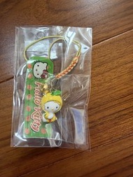 側坐抱檸檬 日本地域限定 hello kitty 電話繩 手機繩