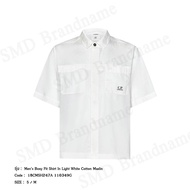 C.P. Company เสื้อเชิ้ตแขนสั้นผู้ชาย รุ่น Mens Boxy Fit Shirt In Light White Cotton Muslin Code: 18C