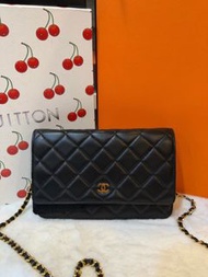 香奈兒/Chanel 鐳射19開 黑色羊皮金扣woc鏈條包 19cm