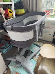 Chicco baby hug 4合1 灰色初生嬰兒床 搖籃床