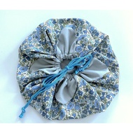 Flower shaped makeup bag < Liberty fabric >