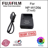 Fujifilm BC-W126 Battery Charger for FNP-W126/126S   Battery (USED)