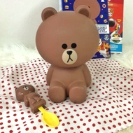 Line FRIENDS BROWN Cereal Container with Kelloggs Cereal