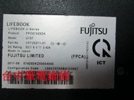 台中筆電維修 : 富士 Fujitsu LIFEBOOK U757,筆電不開機 , 潑到液體 ,會自動斷電 ,主機板維修