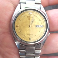 Jam tangan Seiko 7s26A-3040/2001/Yellow texture Sunburt dial/Unisex/Clean /Power bagus/Good/All Part